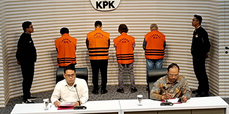 KPK Resmi Umumkan 5 Tersangka Korupsi Tanah Rorotan